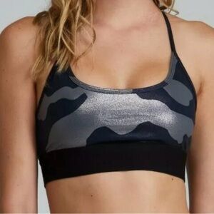 Noli Yoga women’s camo print sports bra.